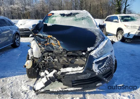 2020 Nissan Kicks Sv from USA, damaged, VIN 3N1CP5CV2LL568192